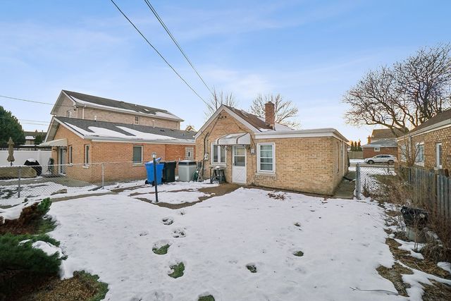 5735 N Ottawa Avenue, Chicago, IL 60631