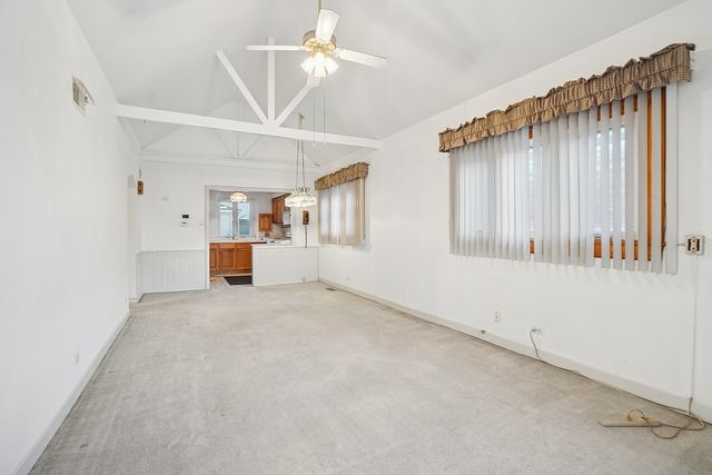 5735 N Ottawa Avenue, Chicago, IL 60631