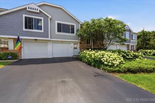 27W403 Melrose Lane, Winfield, IL 60190