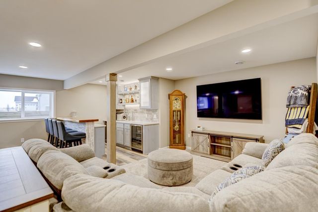 910 Yorktown Road, Deforest, WI 53532