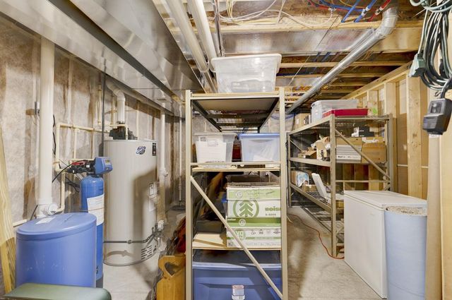 910 Yorktown Road, Deforest, WI 53532