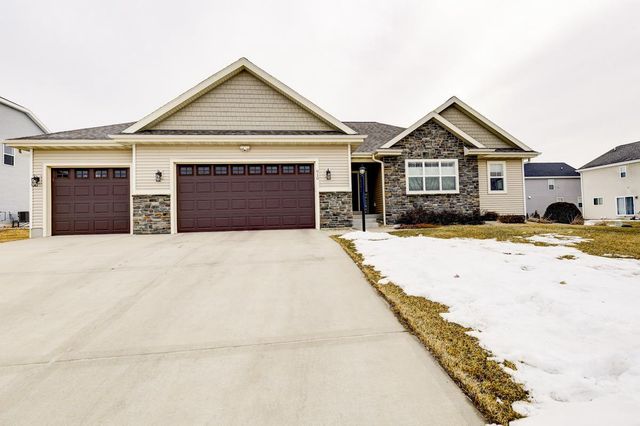 910 Yorktown Road, Deforest, WI 53532