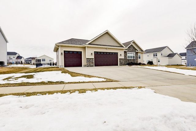 910 Yorktown Road, Deforest, WI 53532