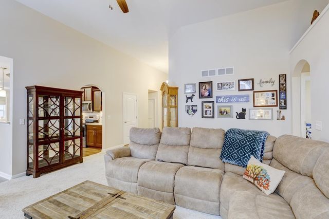 910 Yorktown Road, Deforest, WI 53532