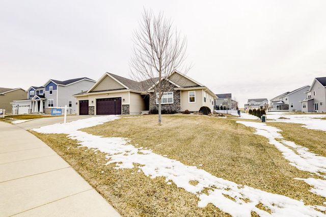 910 Yorktown Road, Deforest, WI 53532