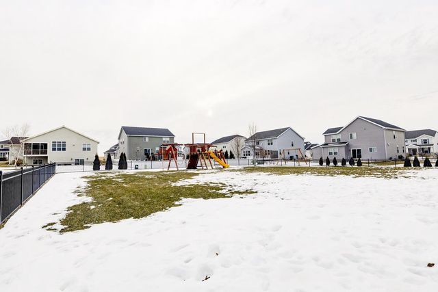 910 Yorktown Road, Deforest, WI 53532