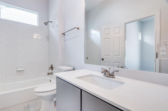 144 Monterrey Road, Montgomery, TX 77356