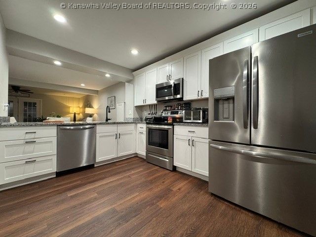 9073 Teays Valley Road, Scott Depot, WV 25560