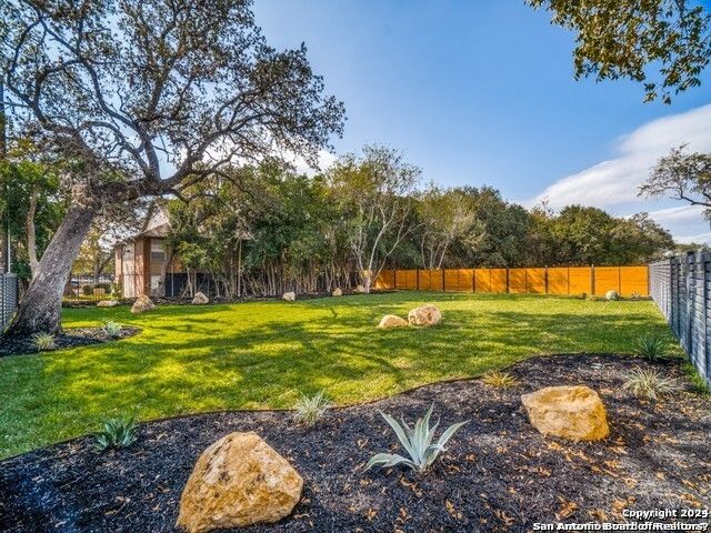 7610 LOST MINE PEAK, San Antonio, TX 78240