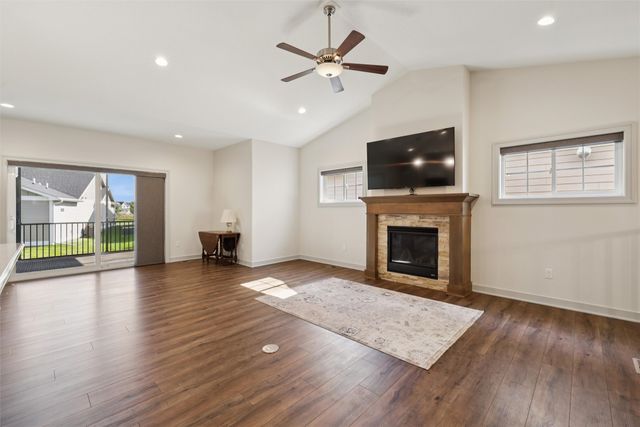 2513 SW Vineyard Lane, Ankeny, IA 50023