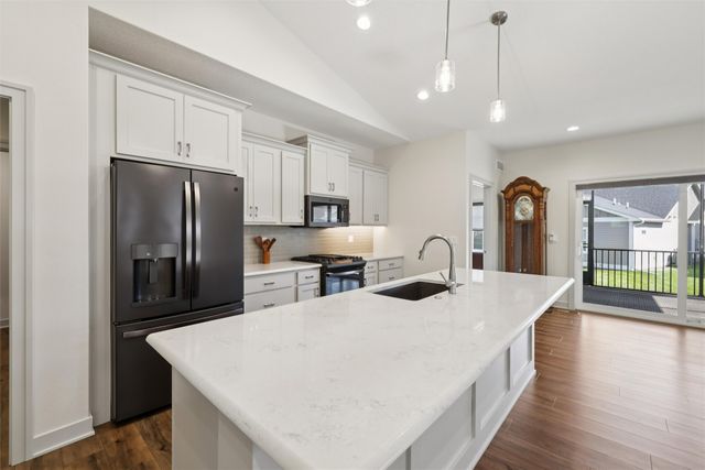 2513 SW Vineyard Lane, Ankeny, IA 50023