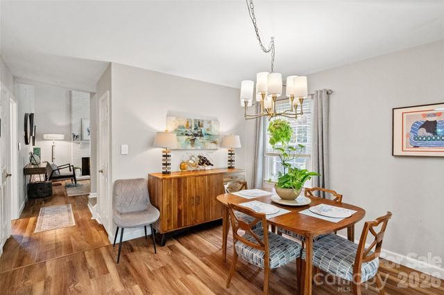 9486 Kings Falls Drive, Charlotte, NC 28210