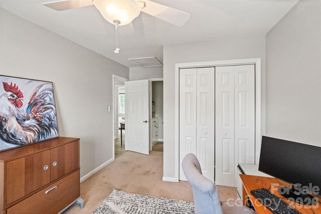 9486 Kings Falls Drive, Charlotte, NC 28210