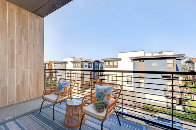 220 Waters Park Circle 304, San Mateo, CA 94403