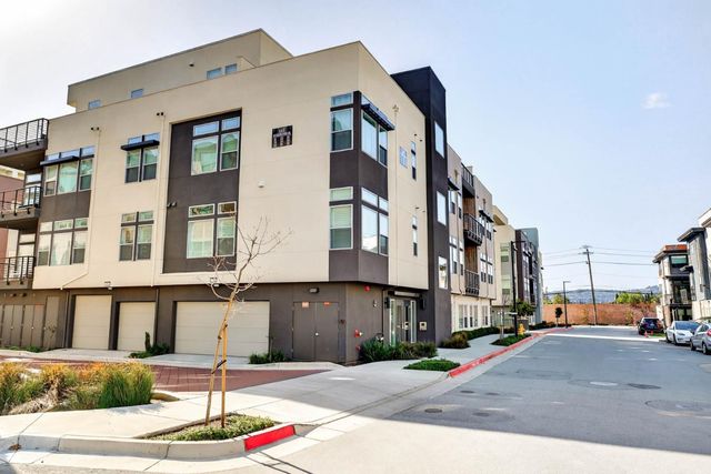 220 Waters Park Circle 304, San Mateo, CA 94403