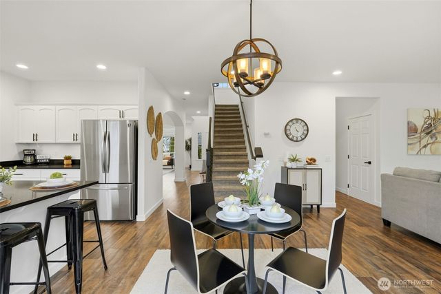 6811 37th Place NE, Marysville, WA 98270