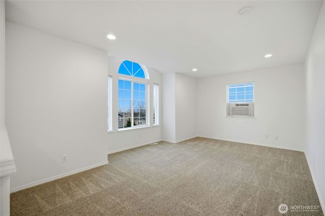 6811 37th Place NE, Marysville, WA 98270