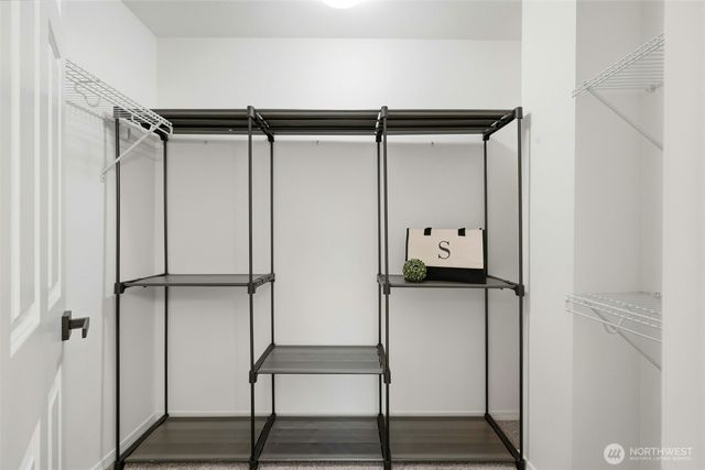 6811 37th Place NE, Marysville, WA 98270