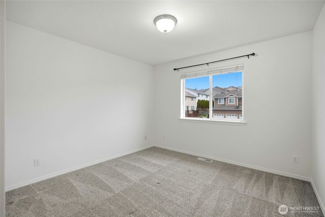 6811 37th Place NE, Marysville, WA 98270