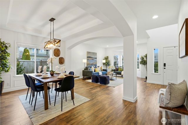 6811 37th Place NE, Marysville, WA 98270