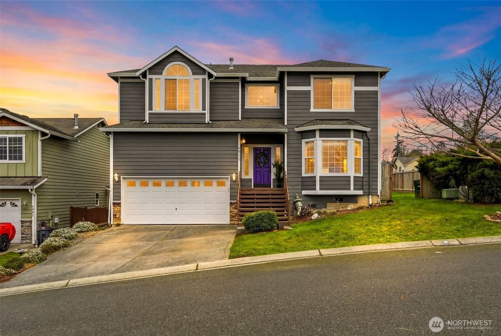 6811 37th Place NE, Marysville, WA 98270