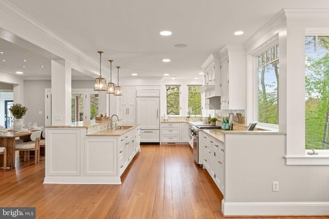 319 KENTUCKY AVE, Alexandria, VA 22305