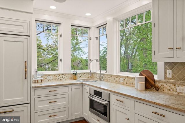 319 KENTUCKY AVE, Alexandria, VA 22305