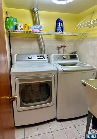 5841 Kennedy Boulevard, North Bergen, NJ 07047