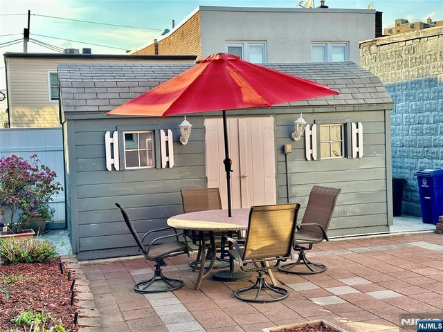 5841 Kennedy Boulevard, North Bergen, NJ 07047