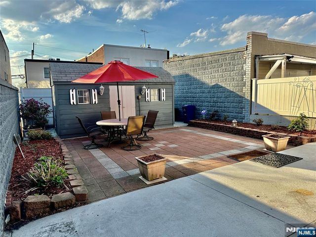 5841 Kennedy Boulevard, North Bergen, NJ 07047