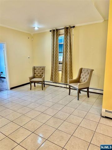 5841 Kennedy Boulevard, North Bergen, NJ 07047