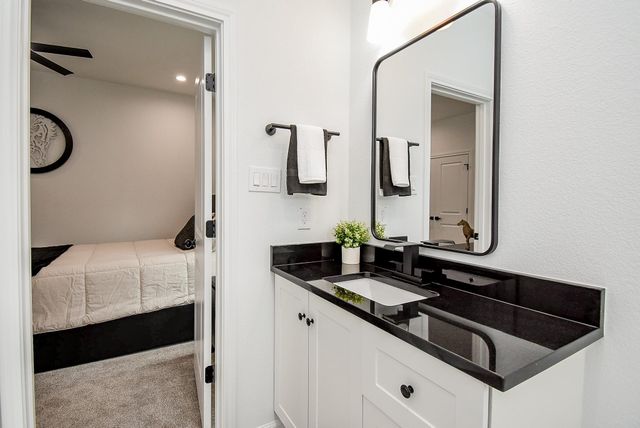 8130 Sunnyhill Street, Houston, TX 77088