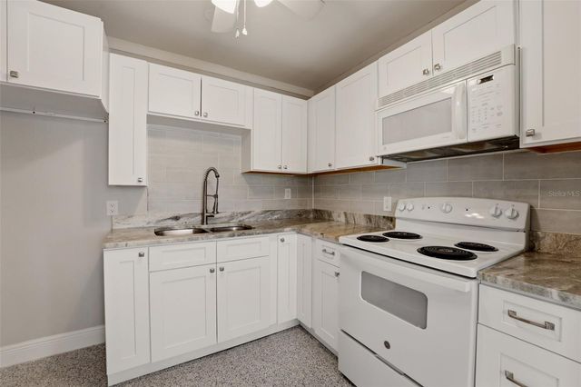 4517 103RD STREET COURT W, Bradenton, FL 34210