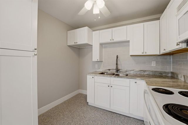 4517 103RD STREET COURT W, Bradenton, FL 34210