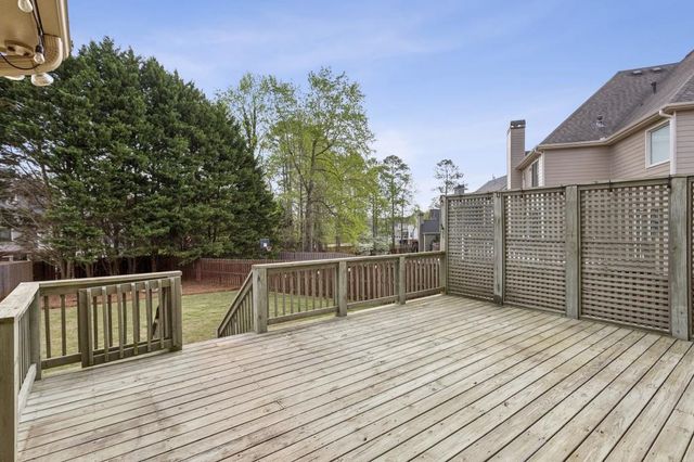 5614 Hollowbrooke Lane, Acworth, GA 30101