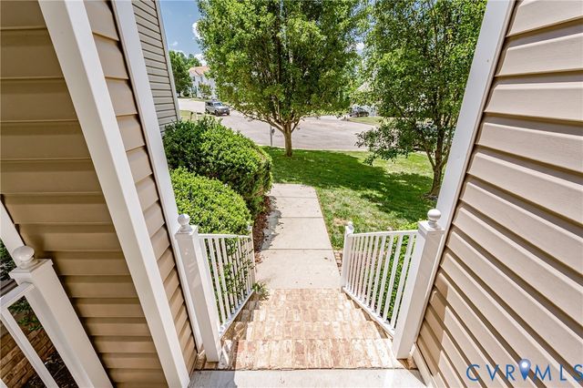2307 Cascade Meadows Dr, Midlothian, VA 23112