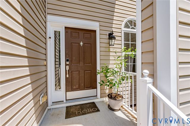 2307 Cascade Meadows Dr, Midlothian, VA 23112