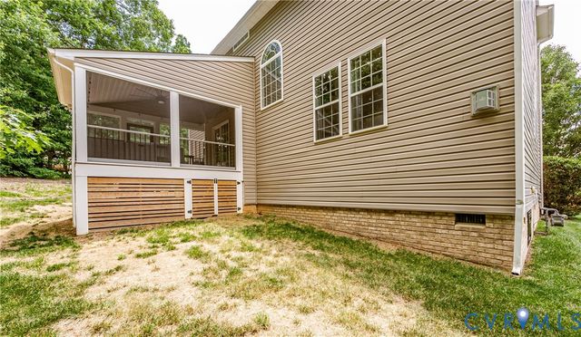 2307 Cascade Meadows Dr, Midlothian, VA 23112