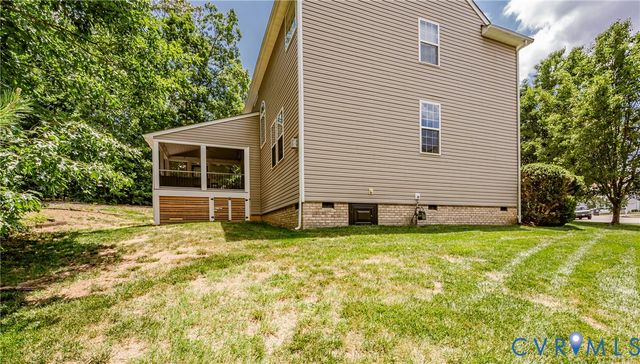 2307 Cascade Meadows Dr, Midlothian, VA 23112
