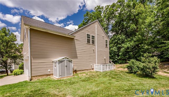 2307 Cascade Meadows Dr, Midlothian, VA 23112