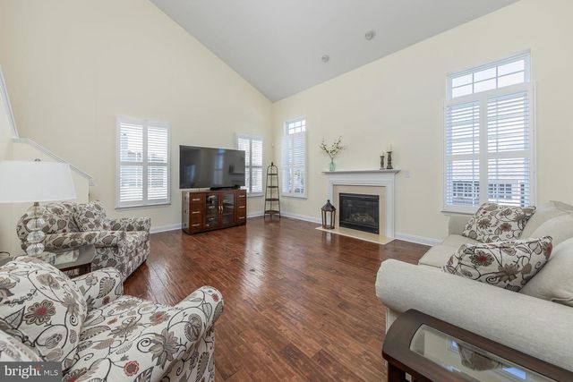 207 MARIA ELENA DR, Mullica Hill, NJ 08062