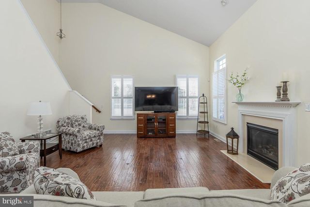 207 MARIA ELENA DR, Mullica Hill, NJ 08062