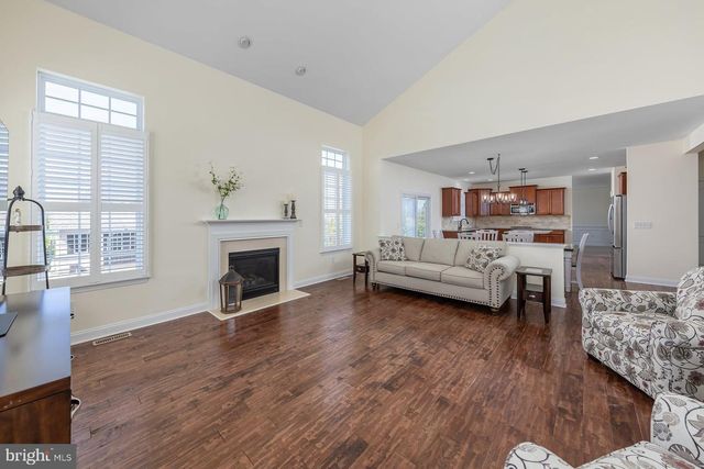 207 MARIA ELENA DR, Mullica Hill, NJ 08062
