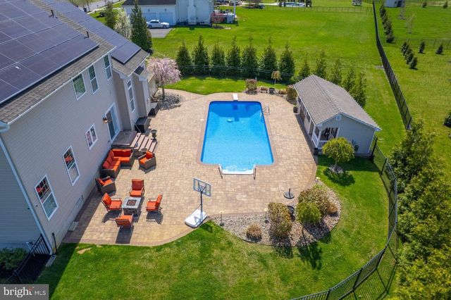 207 MARIA ELENA DR, Mullica Hill, NJ 08062