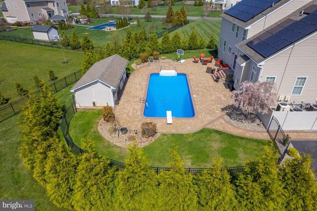 207 MARIA ELENA DR, Mullica Hill, NJ 08062