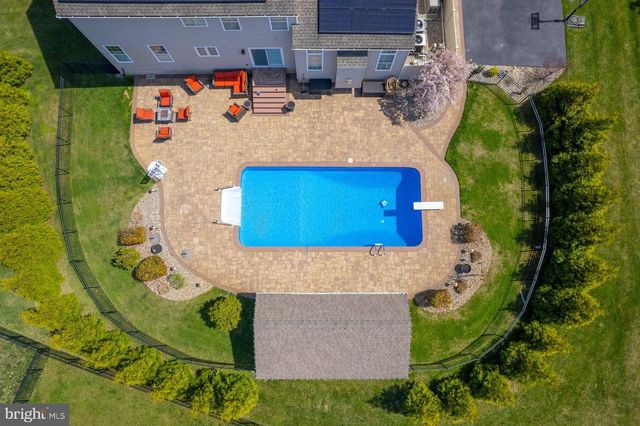 207 MARIA ELENA DR, Mullica Hill, NJ 08062