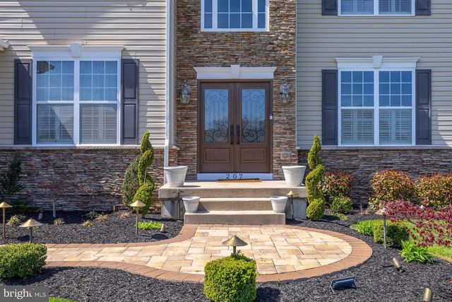 207 MARIA ELENA DR, Mullica Hill, NJ 08062