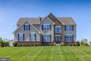 207 MARIA ELENA DR, Mullica Hill, NJ 08062