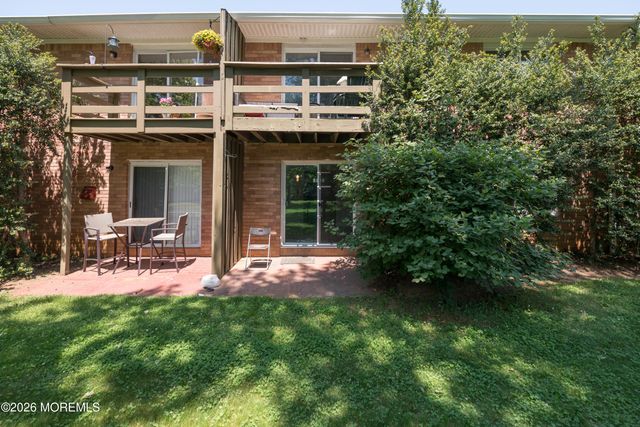 96 East Avenue 33, Atlantic Highlands, NJ 07716
