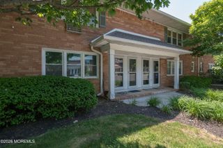 96 East Avenue 33, Atlantic Highlands, NJ 07716